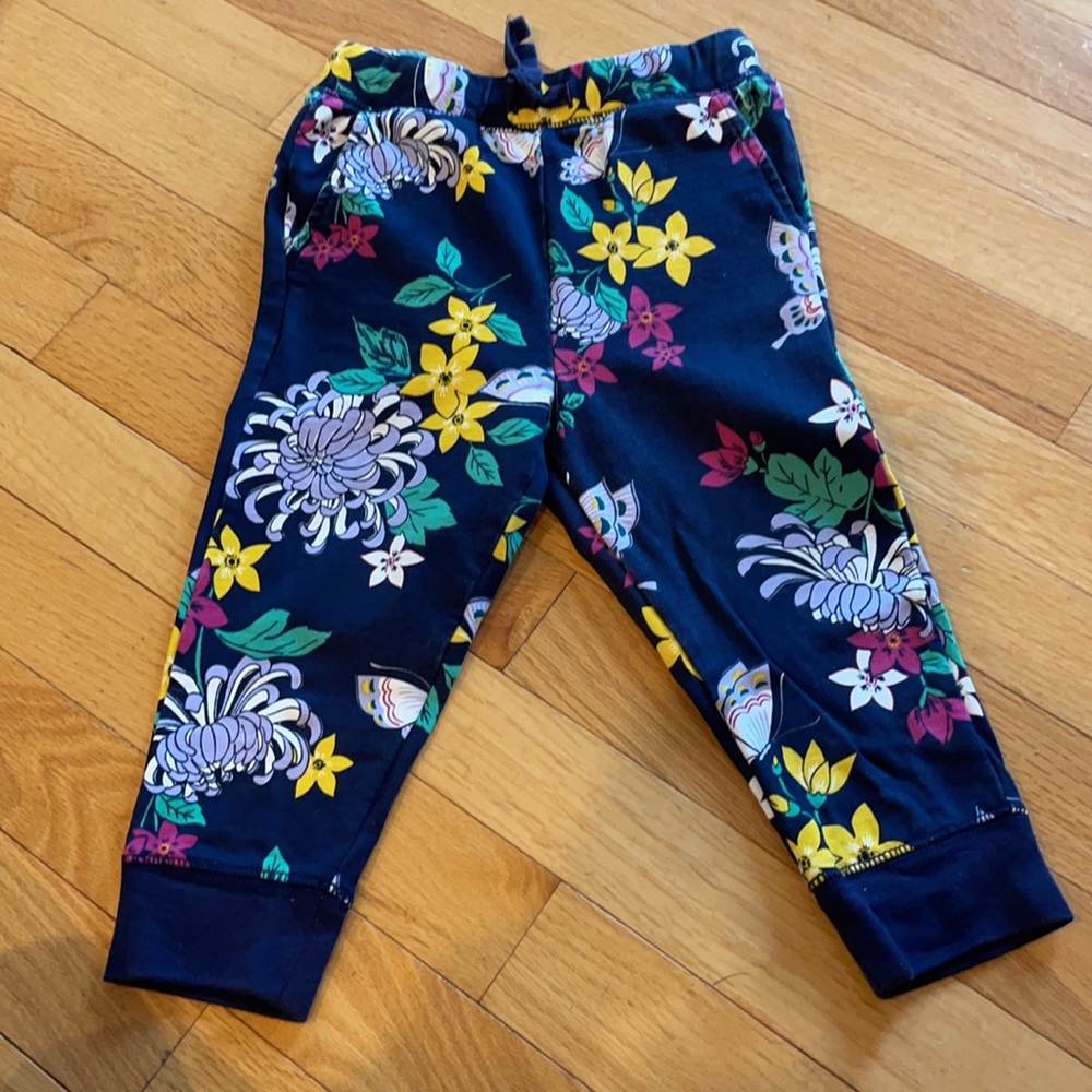 Tea Collection Matching Sweatshirt Set - Picture 3 of 5